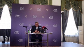 О пресс-конференции Генерального консула А.В.Буравова в связи с одиннадцатой годовщиной государственного переворота на Украине и третьей годовщиной начала Специальной военной операции